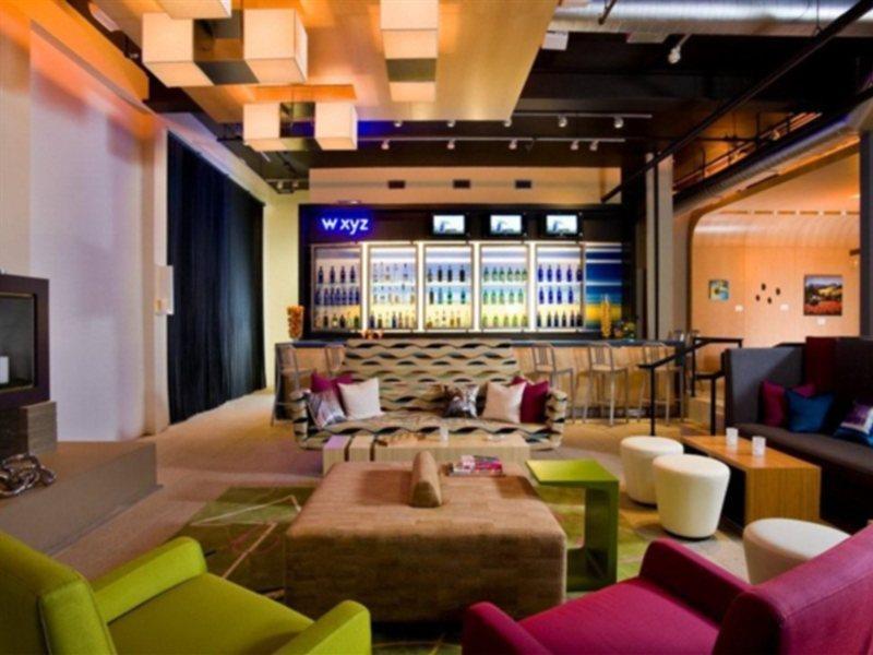 Отель Aloft Montreal Airport Дорваль Экстерьер фото